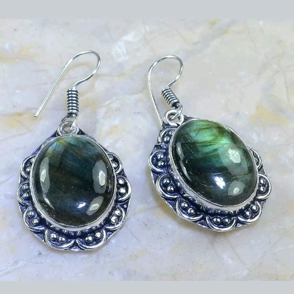 bettybooper61 Jewelry - Labradorite Earrings